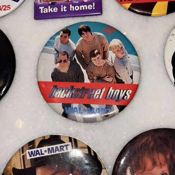 LOT OF 14 VINTAGE WALMART ADVERTISING PINS PIN MUSIC INCLUDING POP and COUNTRY - Picture 3 of 12